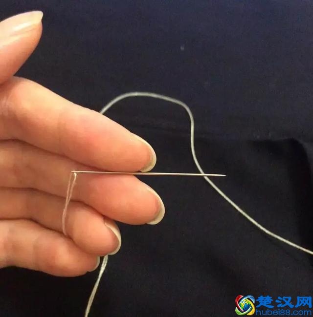 你还在为缝补衣服糟心吗？收藏这几家好店解决你的缝衣问题