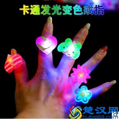 晚上摆地摊卖什么好给大家推荐一些