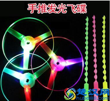 晚上摆地摊卖什么好给大家推荐一些