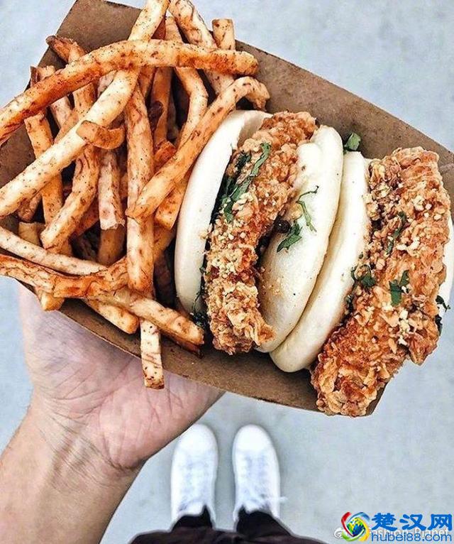 包子和汉堡中西合璧！究竟是什么？