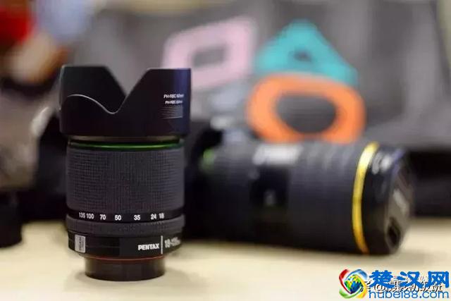 本地人带你玩！重庆解放碑附近都有哪些好玩儿的好吃的？