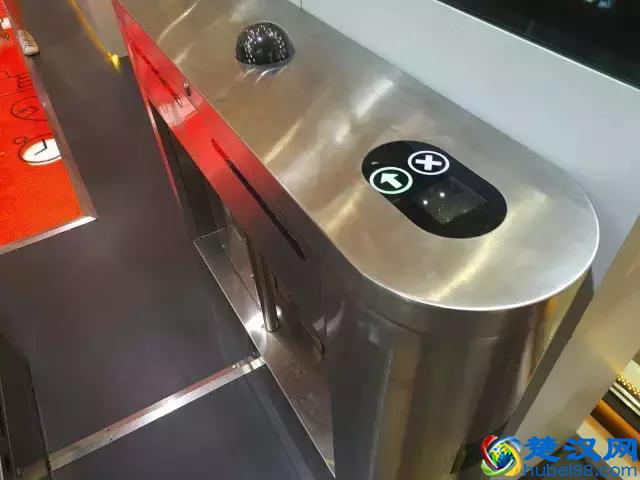 “阿里无人超市！为啥我进不去！”“你用的是老公的淘宝号啊”