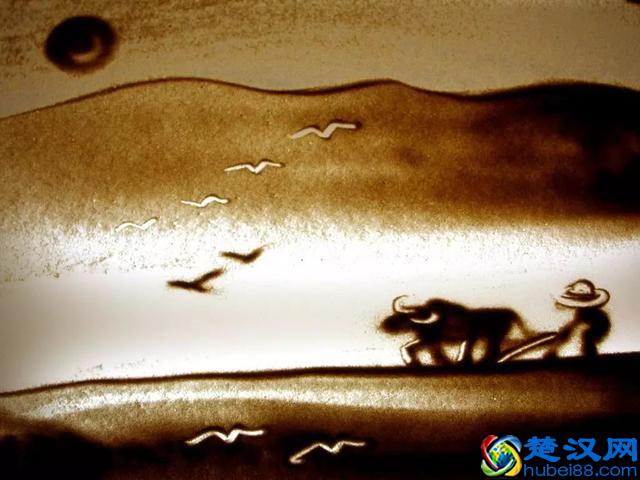 「学习在线」沙画艺术的魅力