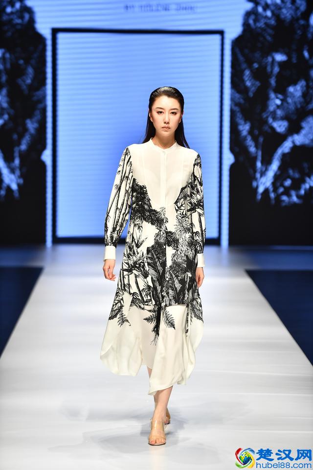 2019大连春季时装周秀场直击——Sunfed思凡