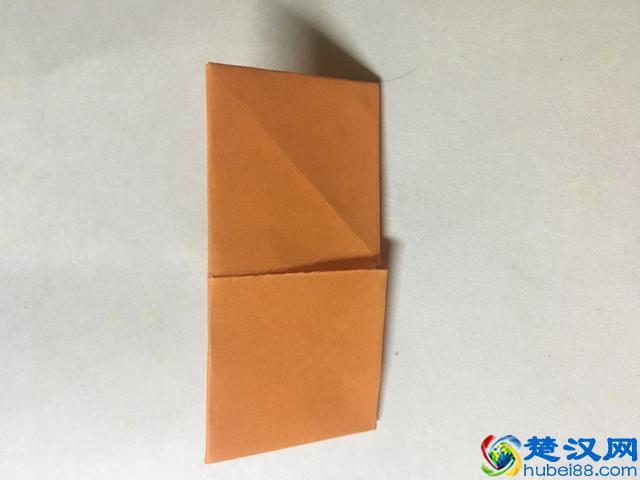 小时候经常玩的东南西北，教孩子折吧？