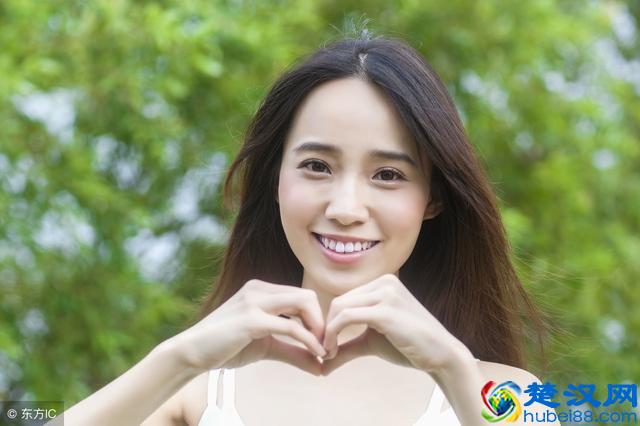 为何没怀孕，月经也迟迟不来？医生：可能是这5大因素