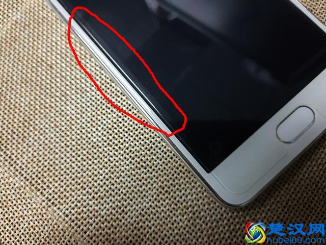 科普：你会贴膜吗？老司机教你如何贴一张完美的手机膜！