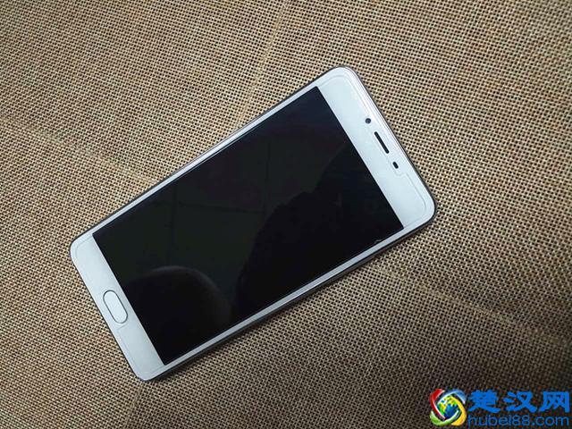 科普：你会贴膜吗？老司机教你如何贴一张完美的手机膜！