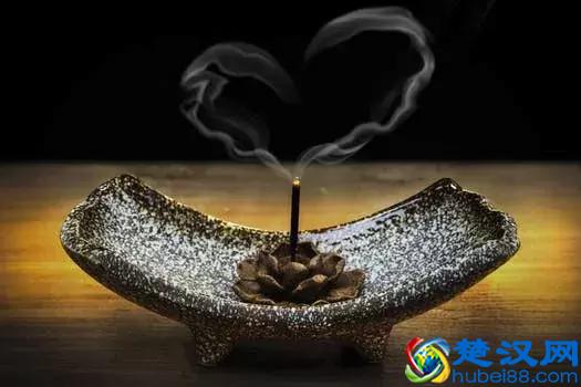 什么才是真正的沉香，沉香又从何而来呢？沉香的功效