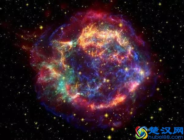 NASA被质疑P图造假，真实的太空图是什么样子的呢？