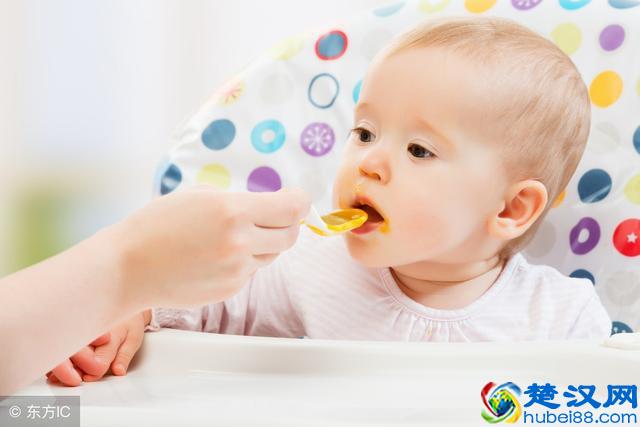 新生儿喝什么牌子的奶粉好?刚刚出生的婴儿喝什么奶粉好