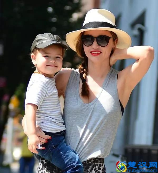 4种脸型的女人适合的4种帽子，搭配对帽子堪比整容脸