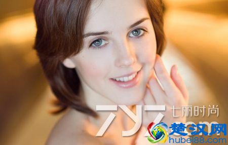 雅诗兰黛红石榴系列适合年龄 产品需在合适的年龄遇到