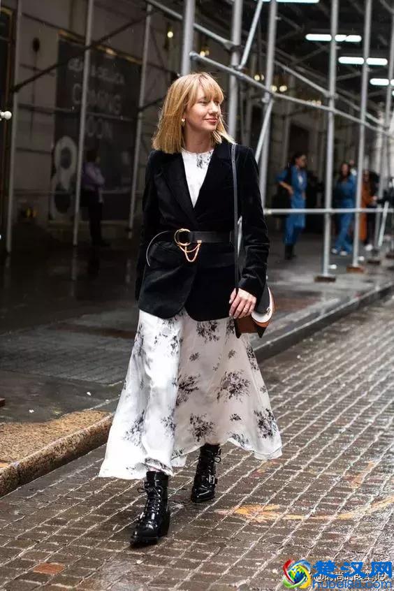 黑白颜色这么搭，让你时尚又有内涵！