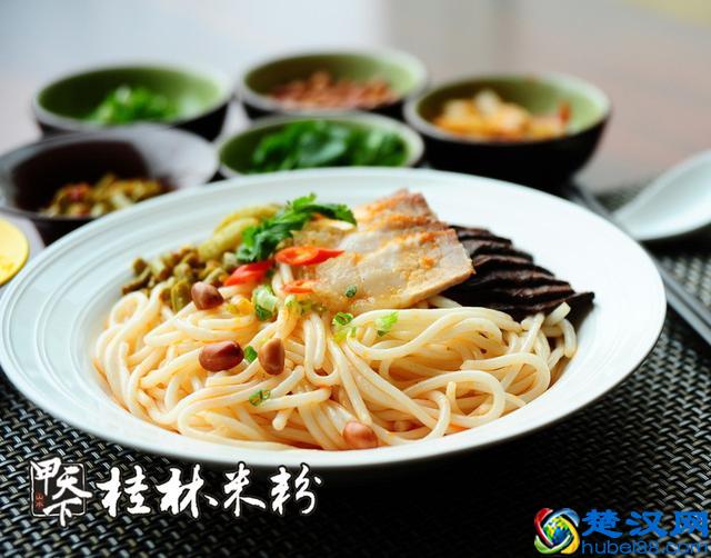 毕业不在烦恼，甲天下桂林米粉加盟指明方向