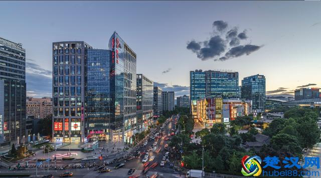 广州十大女装批发市场！！！这里拥有全球最齐的货源