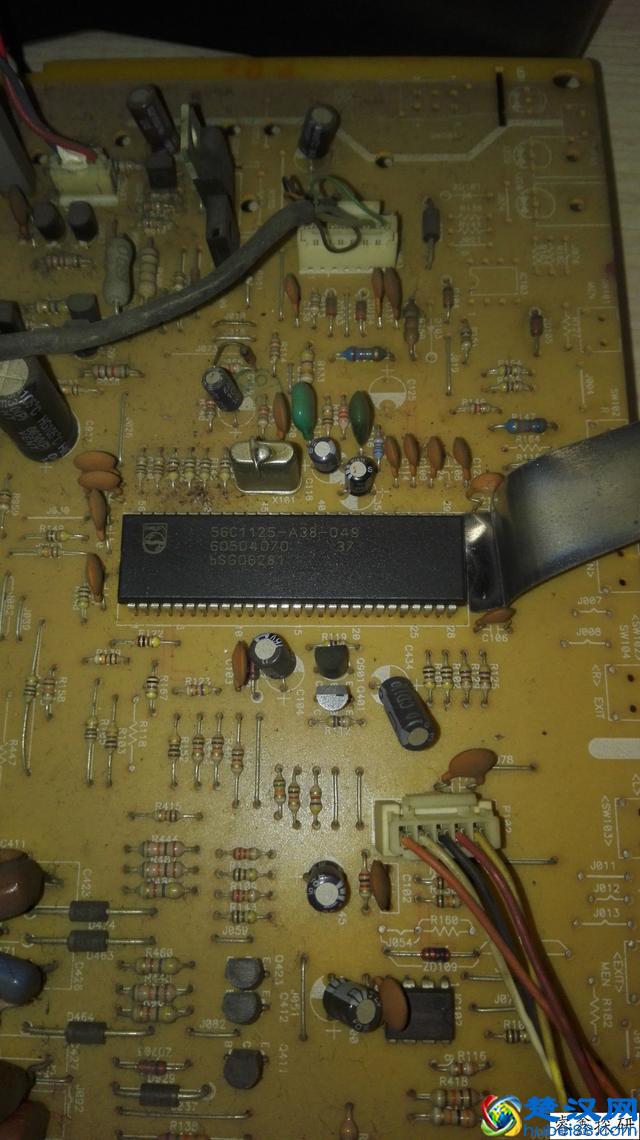 细致多图拆一个国产的飞利浦彩色显示器06年的