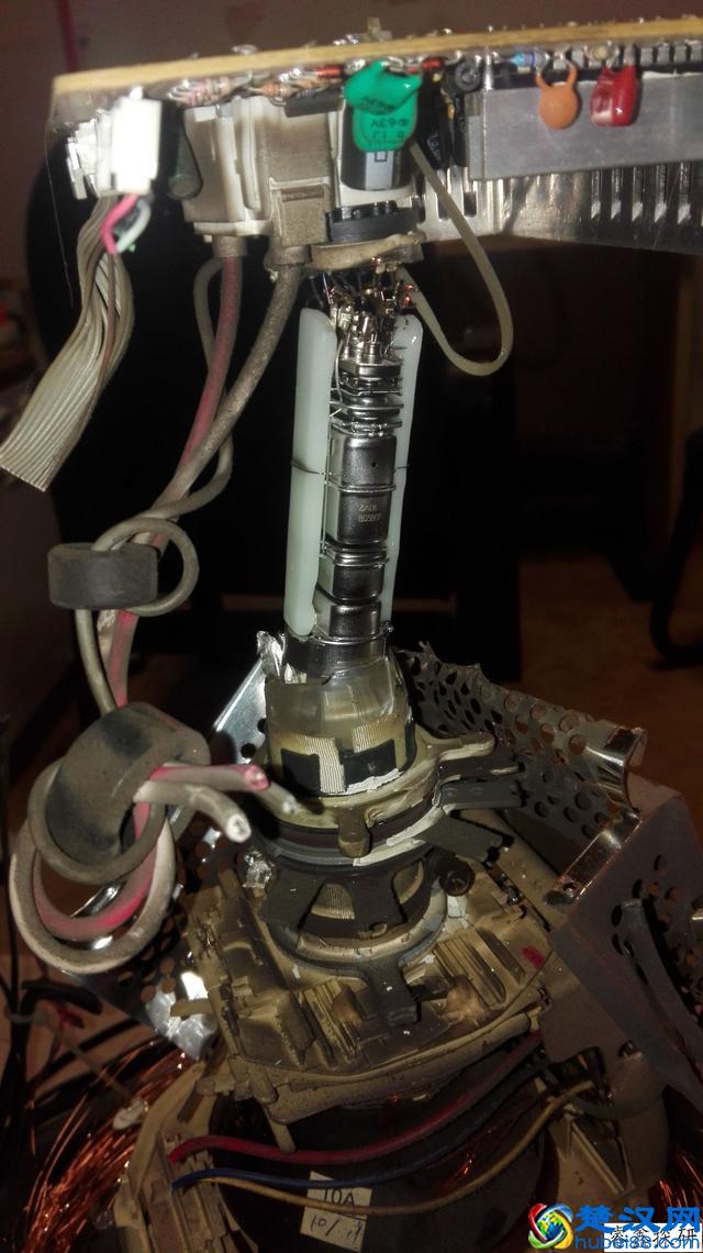 细致多图拆一个国产的飞利浦彩色显示器06年的