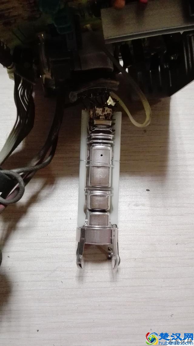 细致多图拆一个国产的飞利浦彩色显示器06年的