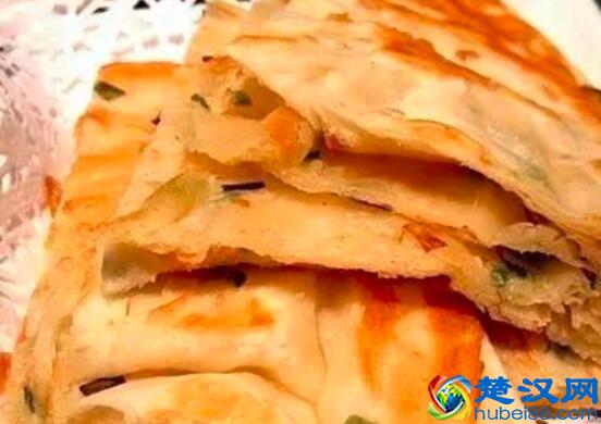 葱油饼怎么做？从和面开始，教你做出正宗的葱油饼