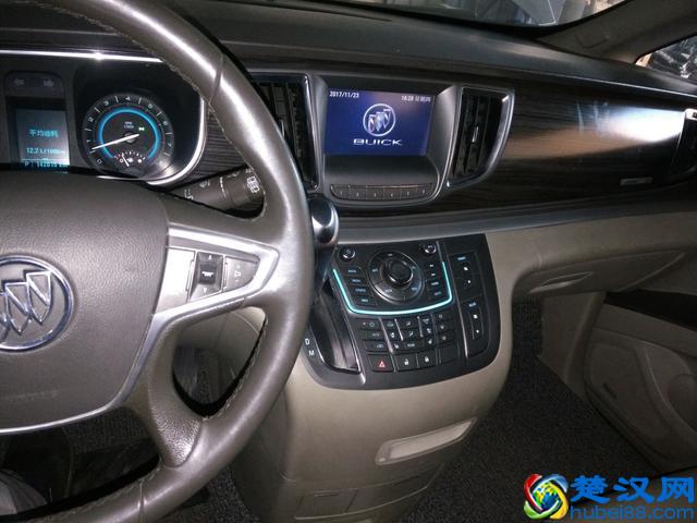 新老款别克3.0L GL8，没有对比就没有伤害！