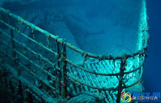 《泰坦尼克号》的船是怎么拍的，卡梅隆真的造了一条船吗？
