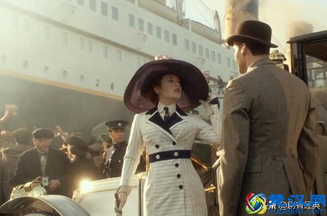 《泰坦尼克号》的船是怎么拍的，卡梅隆真的造了一条船吗？