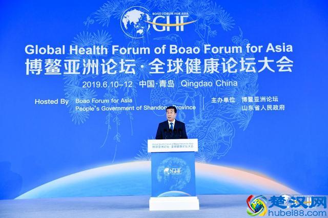 一杯伊利牛奶，折射出创新中国的无限光彩