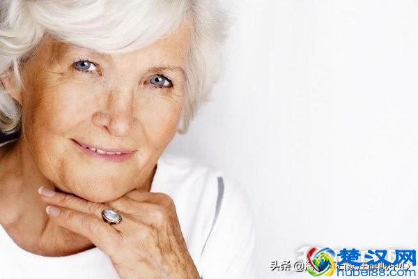 老人强健骨骼补钙就够了？老人补钙吃什么好？