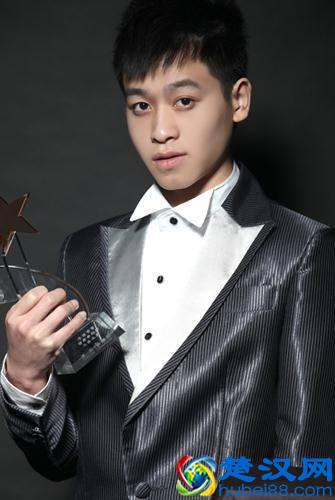 《斗破苍穹》，天价稿费！土豆的小说是怎样吸引读者的？