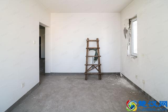 东丽核心区新上好房，均价1.8万的舒畅园二居室，首付仅48万！速看