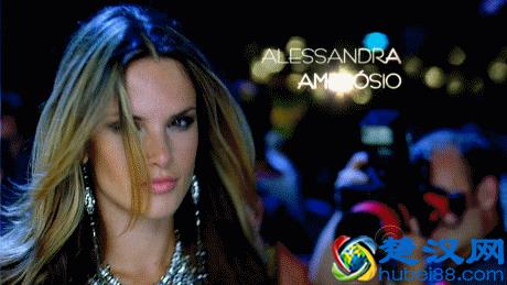 世界杯足球宝贝来了！个个都长腿细腰，美艳无双