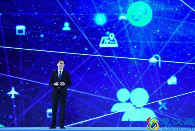 电子政务未来怎么走？马化腾：是时候打磨“最后一米”了