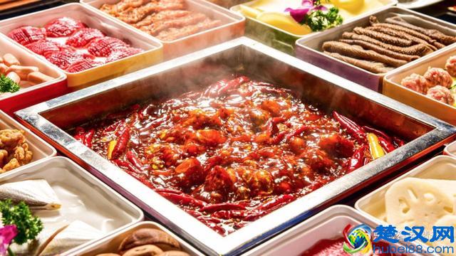 海底捞：锅里放的什么料？