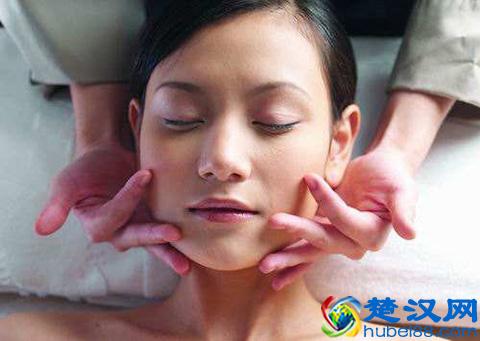 如何有效去除“表情纹”，只留下甜美表情