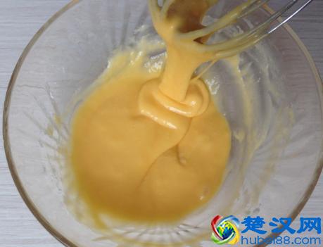 电饭锅蛋糕怎么做不粘还蓬松？配方和技巧总结，一次成功，不失败