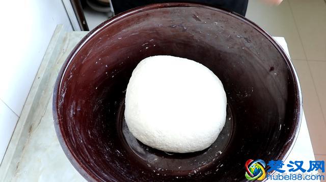 教你在家做凉皮，不开裂、不断开、不发粘，口感筋道特好吃