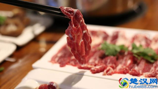 海底捞：锅里放的什么料？