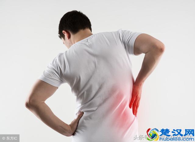 经常感到腰疼，或许是3个原因在作祟，每个都别忽视
