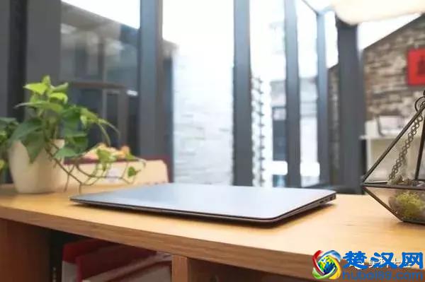 什么是超极本？超极本和笔记本的区别在哪里？值得一看！