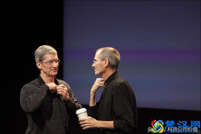 乔布斯后为何他是苹果CEO：7年前备受质疑，如今成就万亿美元市值