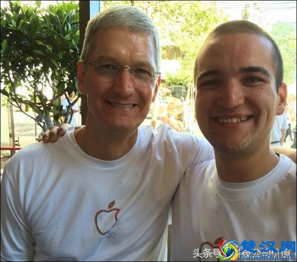 乔布斯后为何他是苹果CEO：7年前备受质疑，如今成就万亿美元市值