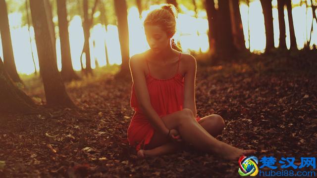 你爱的那个人，对你视而不见是什么感觉？