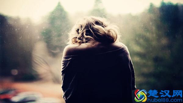 你爱的那个人，对你视而不见是什么感觉？