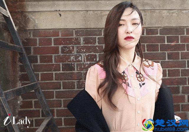 脸上毛孔粗大，黑头很多很多，该怎么办？