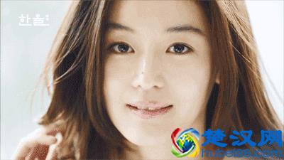 脸上毛孔粗大，黑头很多很多，该怎么办？