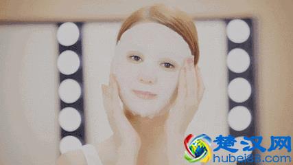 脸上毛孔粗大，黑头很多很多，该怎么办？