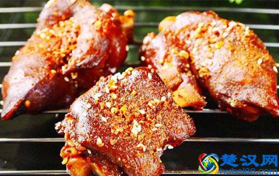 周师傅的烤猪蹄世界第一，他的配方到底有何不同？