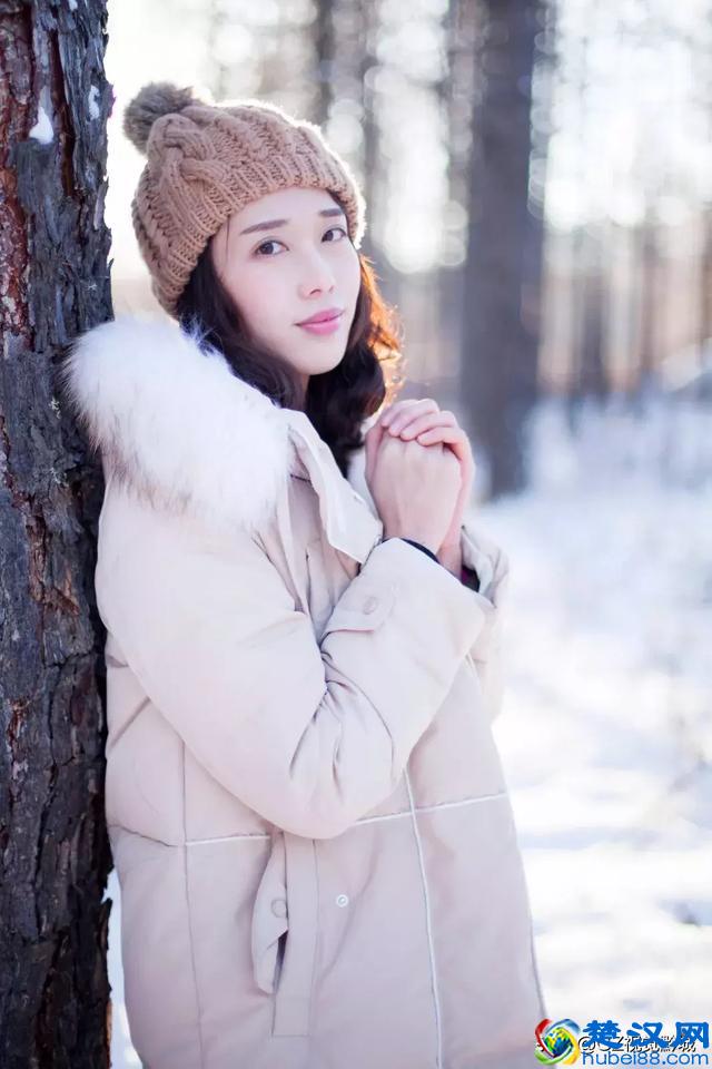 冬天雪景摄影专题：雪景人像拍摄3大风格，让你冬季摄影不慌！