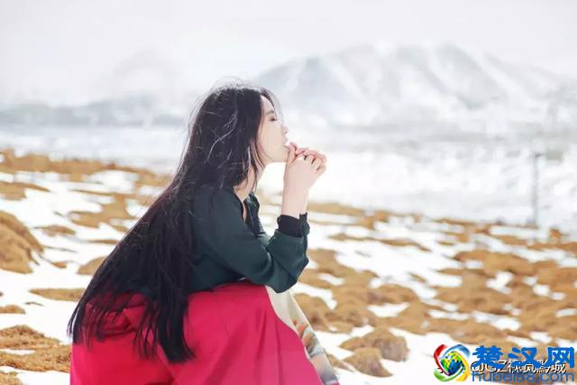 冬天雪景摄影专题：雪景人像拍摄3大风格，让你冬季摄影不慌！